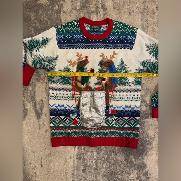 Festive Reindeer Sweater - Multicolor - Picture 6 of 7